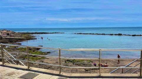 Foto 2 de Apartamento de alquiler en Playa de Arinaga, Agüimes