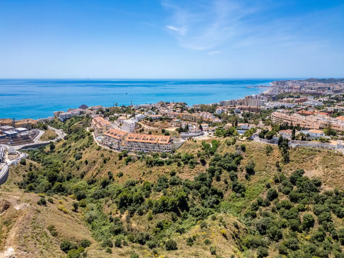 Vista exterior de Pis de lloguer en Fuengirola amb Aire condicionat, Calefacció i Jardí privat