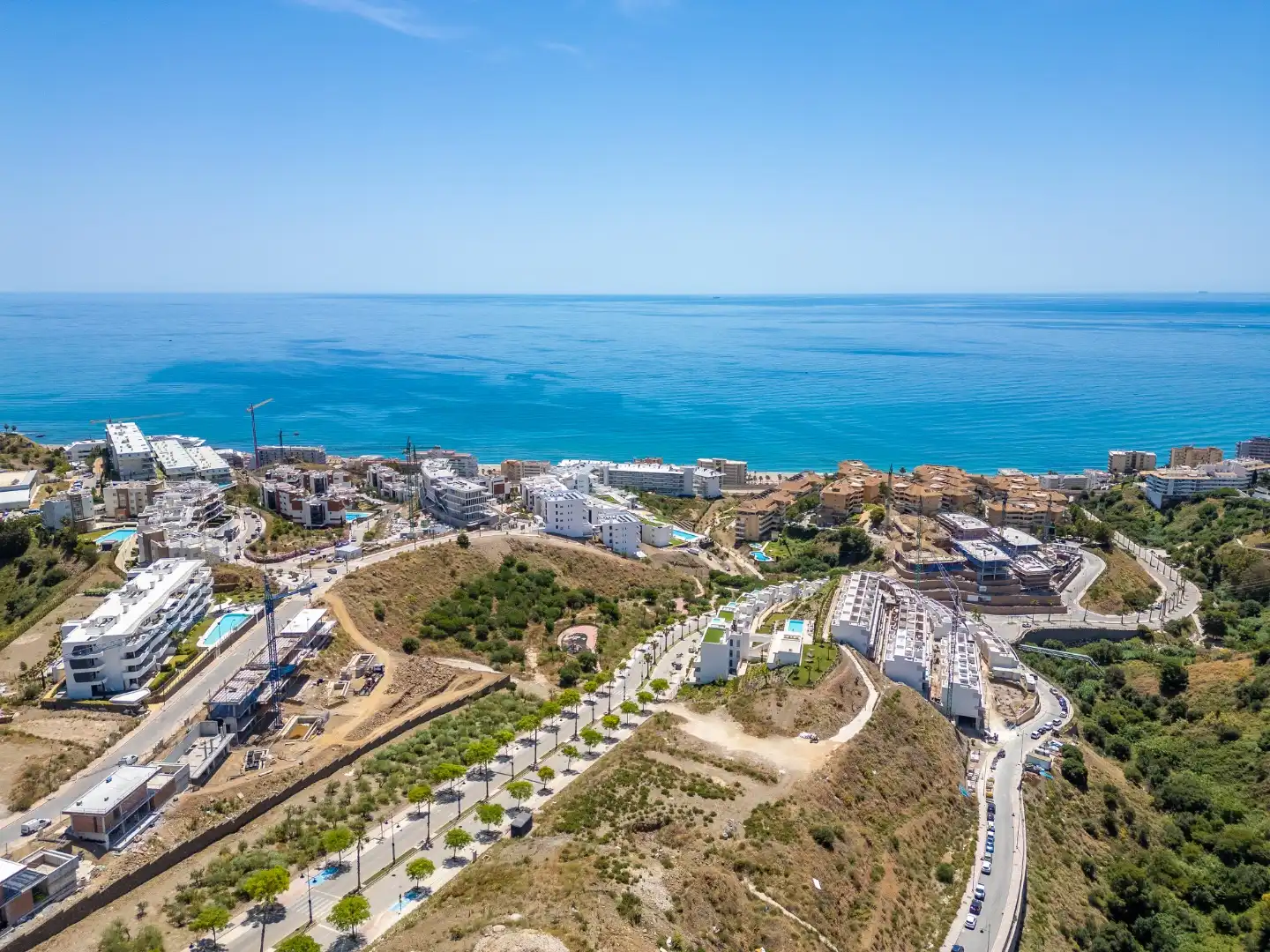 Vista exterior de Pis de lloguer en Fuengirola amb Aire condicionat, Calefacció i Jardí privat