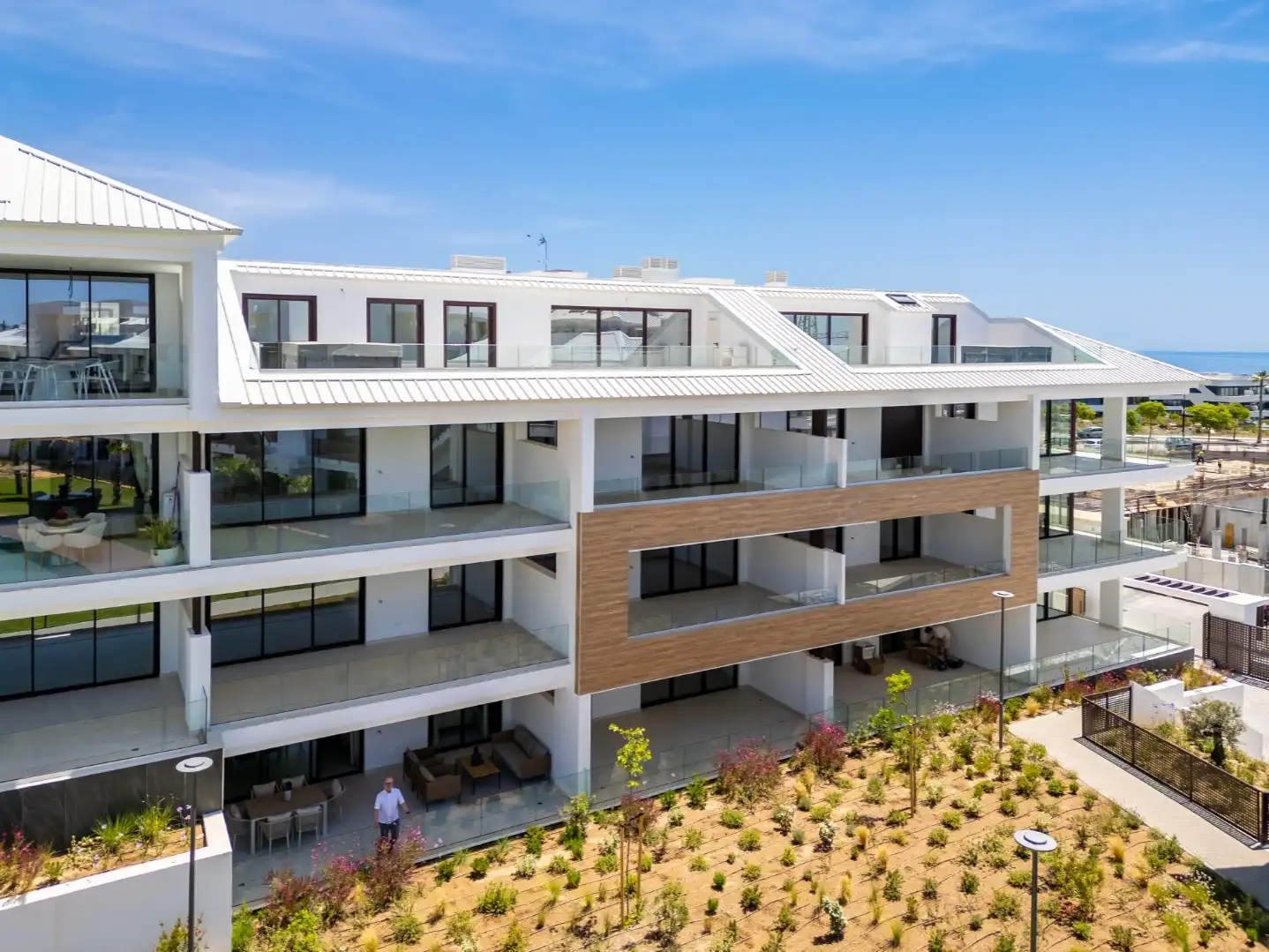 Vista exterior de Pis de lloguer en Fuengirola amb Aire condicionat, Calefacció i Jardí privat