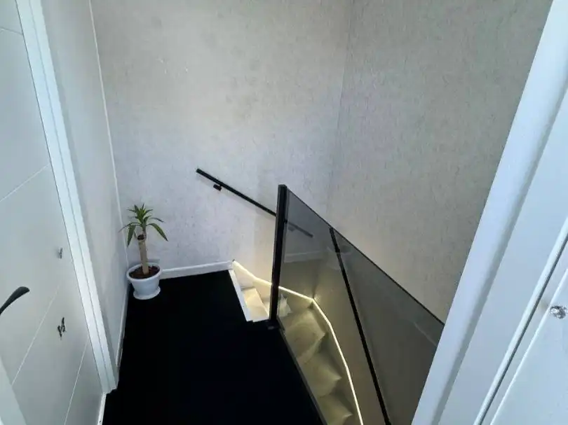 Dúplex en venta en Calle Francisco Diez Martinez, 1, Zona Carrefour - Urbanizaciones Dúplex en venta en Torrevieja con Aire acondicionado, Terraza y Piscina