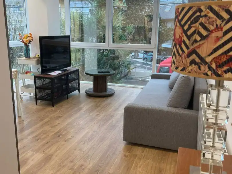 Sala de estar de Piso de alquiler en Oleiros con Amueblado y Parking comunitario
