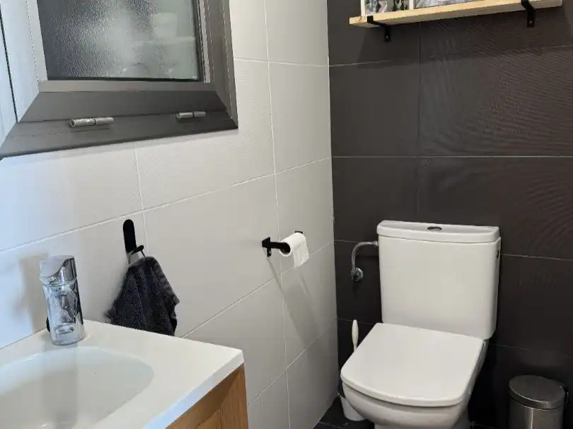 Casa adosada en venta en Calle del Pou, 40, Costa Sur Baño de Casa adosada en venta en Peñíscola / Peníscola con Aire acondicionado, Calefacción y Jardín privado
