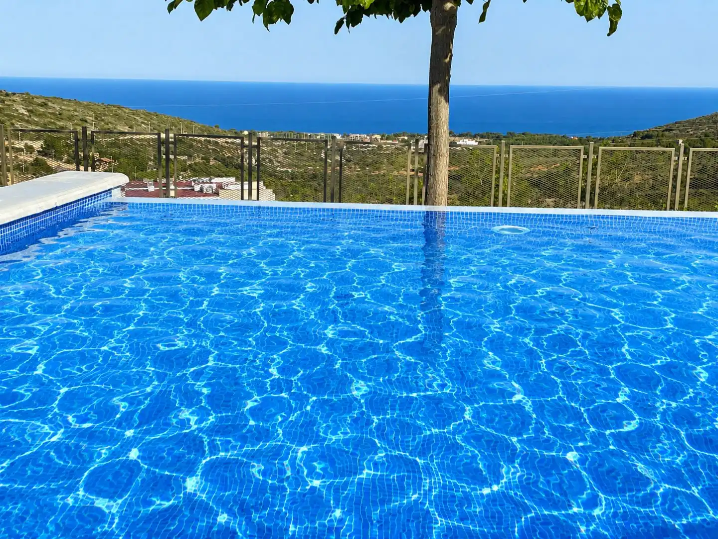 Casa adosada en venta en Calle del Pou, 40, Costa Sur Piscina de Casa adosada en venta en Peñíscola / Peníscola con Aire acondicionado, Calefacción y Jardín privado