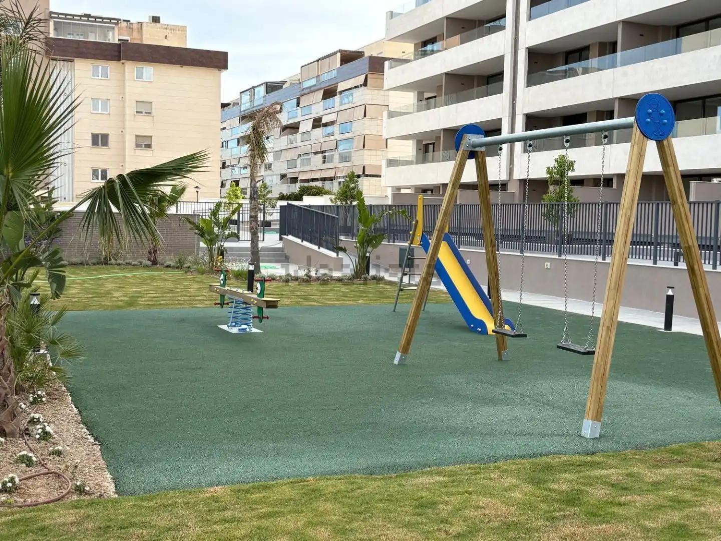 Terrasse von Wohnung zur Miete in Torremolinos mit Klimaanlage, Heizung und Privatgarten