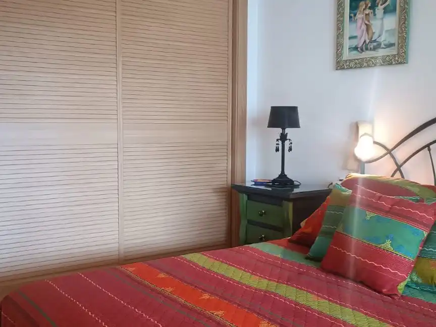 Apartamento en venta en Calle Tritòn, 4, Romana Playa Habitación de Apartamento en venta en Marbella con Aire acondicionado, Terraza y Piscina