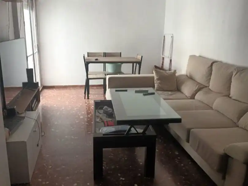 Living room of Flat for rent in Córdoba  with Air Conditioner and Video intercom