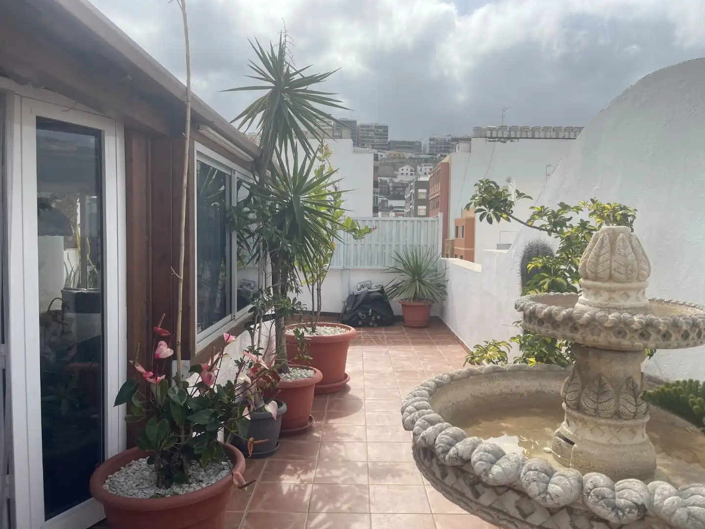 Ático en venta en Calle Aguadulce, 55, Arenales - Lugo - Avda. Marítima Terraza de Ático en venta en Las Palmas de Gran Canaria con Aire acondicionado