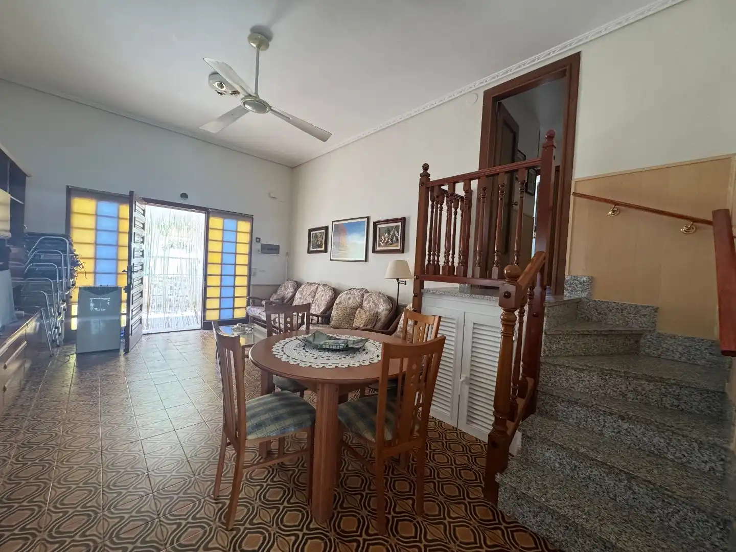 Houses for sale in Carrer de Màlaga, 22, Playa Morro de Gos Living room of Houses for sale in Oropesa del Mar / Orpesa with Heating, Terrace and Storage room