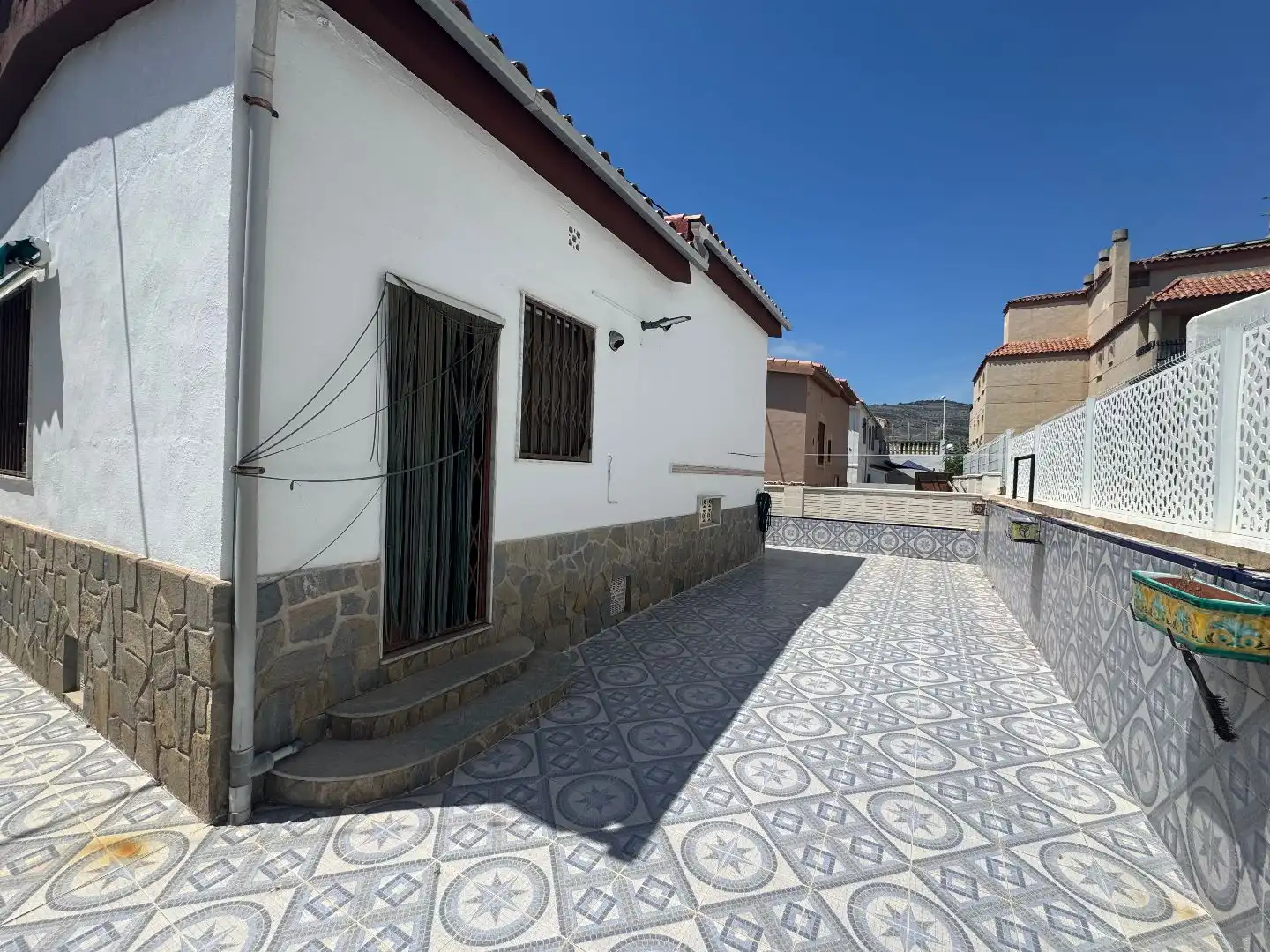 Houses for sale in Carrer de Màlaga, 22, Playa Morro de Gos Exterior view of Houses for sale in Oropesa del Mar / Orpesa with Heating, Terrace and Storage room