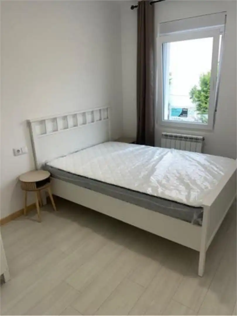 Flat for rent in Las Ventas Bedroom of Flat for rent in León Capital with Furnished