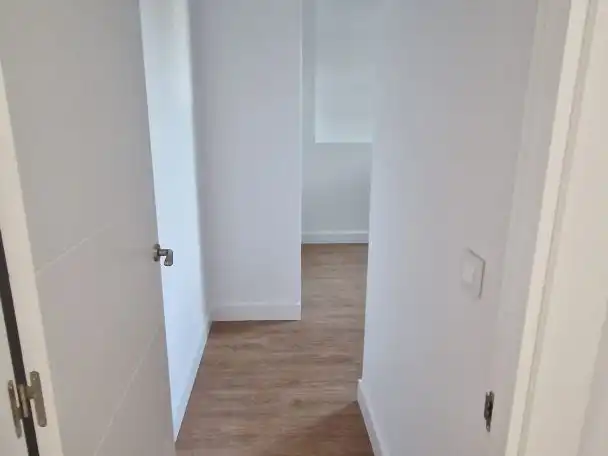 Flat for sale in  Sevilla Capital  with Air Conditioner