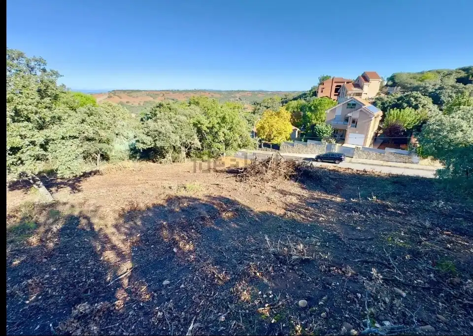 Terreno en venta en Calle Monteaveruelo, Valdeaveruelo Terreno en venta en Valdeaveruelo