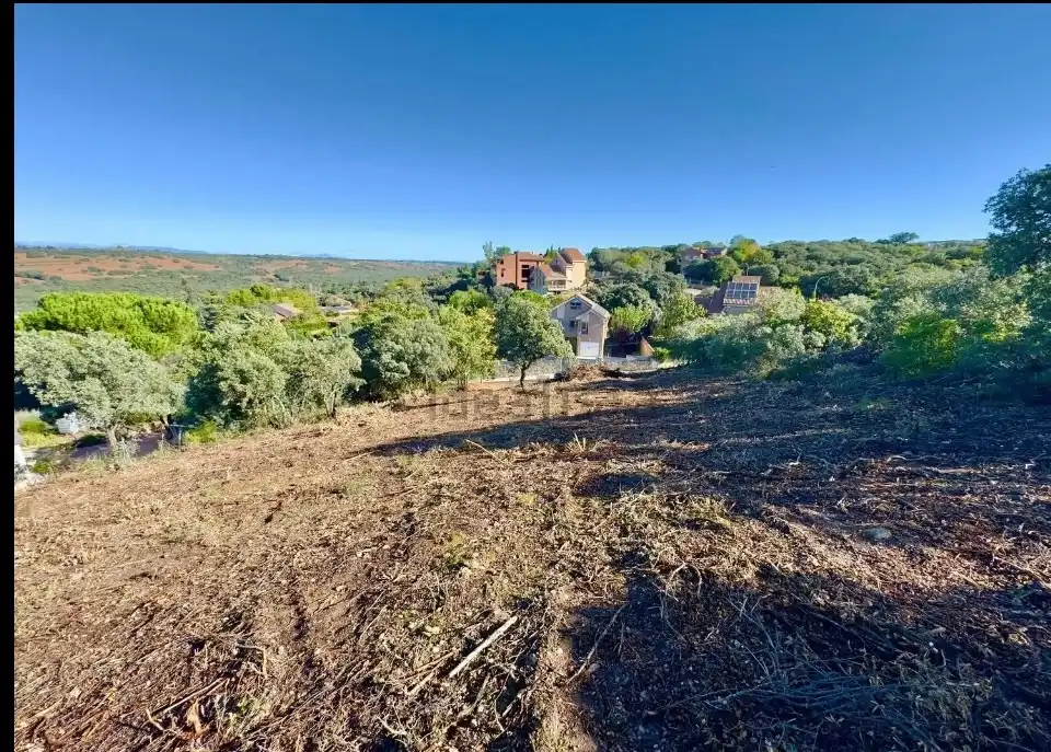 Terreno en venta en Calle Monteaveruelo, Valdeaveruelo Terreno en venta en Valdeaveruelo