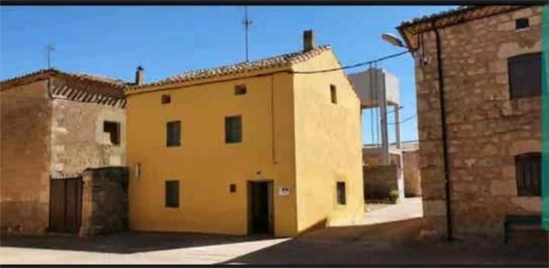 Haus oder Chalet zur Miete in Iglesiarrubia Haus oder Chalet zur Miete in Iglesiarrubia
