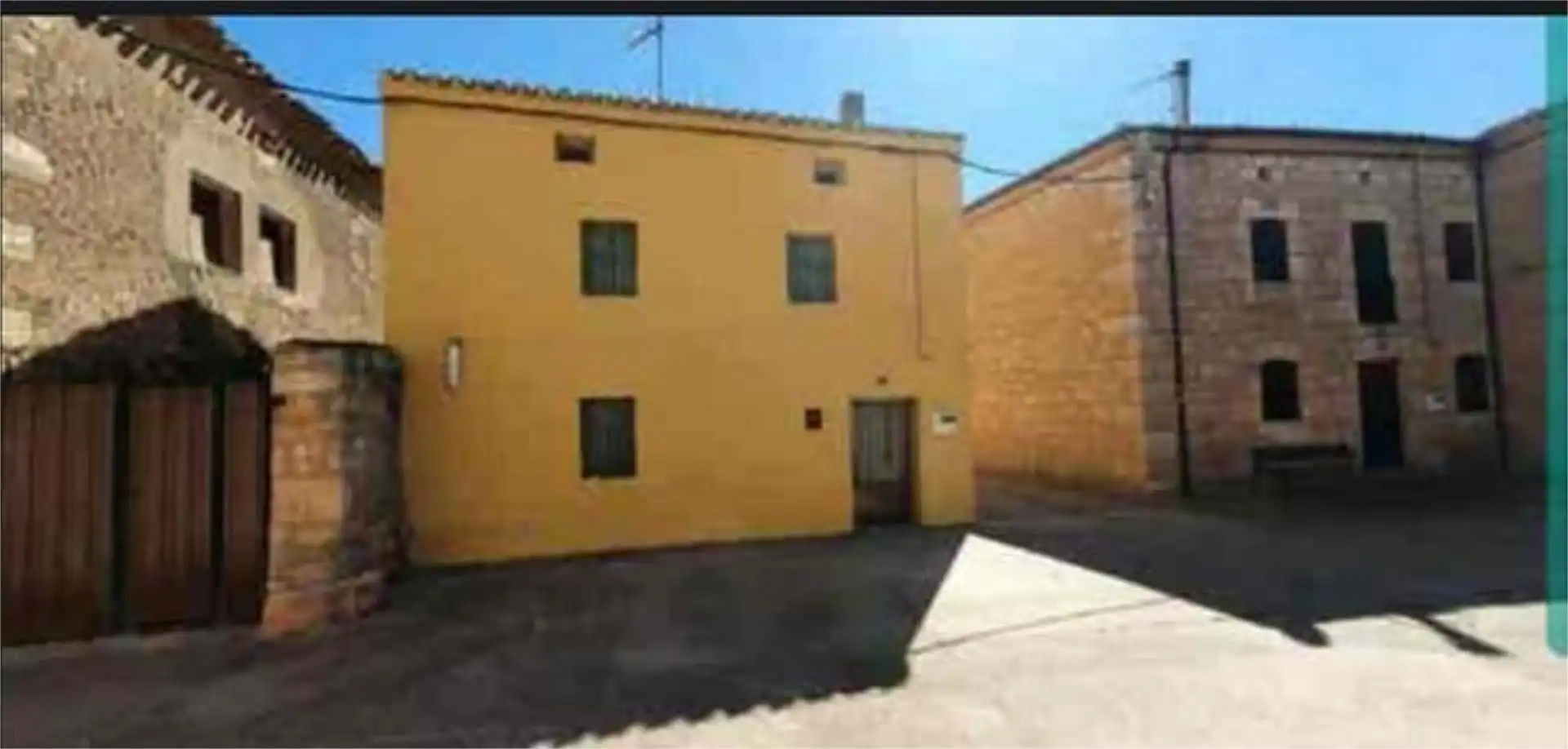 Houses for rent in Iglesiarrubia Houses for rent in Iglesiarrubia