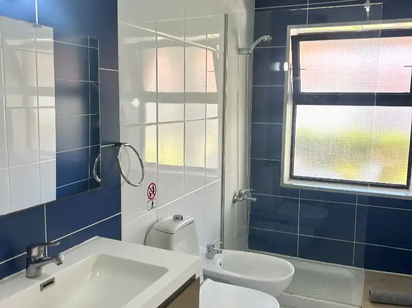 Casa o chalet de alquiler en Avenida de Gran Canaria, 14, San Bartolomé de Tirajana Baño de Casa o chalet de alquiler en San Bartolomé de Tirajana con Aire acondicionado, Terraza y Piscina