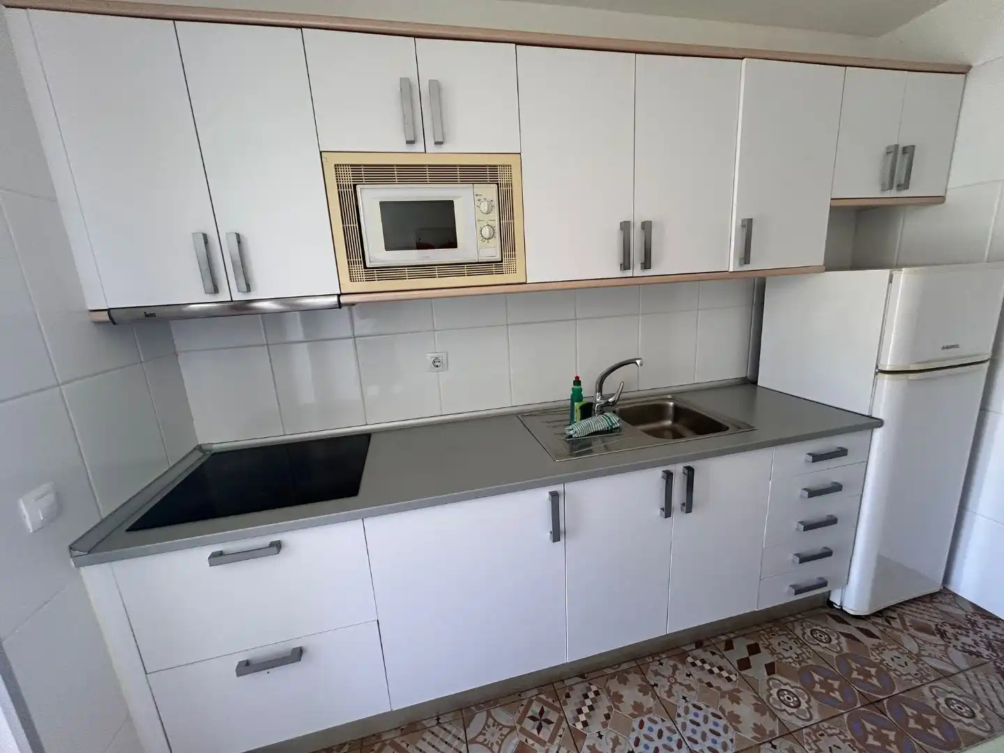 Casa o chalet de alquiler en Avenida de Gran Canaria, 14, San Bartolomé de Tirajana Cocina de Casa o chalet de alquiler en San Bartolomé de Tirajana con Aire acondicionado, Terraza y Piscina