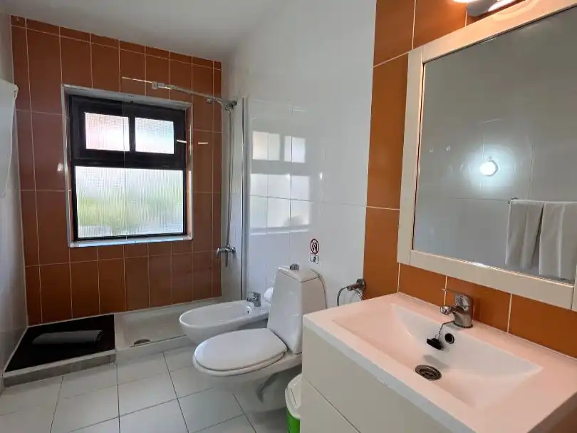 Casa o chalet de alquiler en Avenida de Gran Canaria, 14, San Bartolomé de Tirajana Baño de Casa o chalet de alquiler en San Bartolomé de Tirajana con Aire acondicionado, Terraza y Piscina