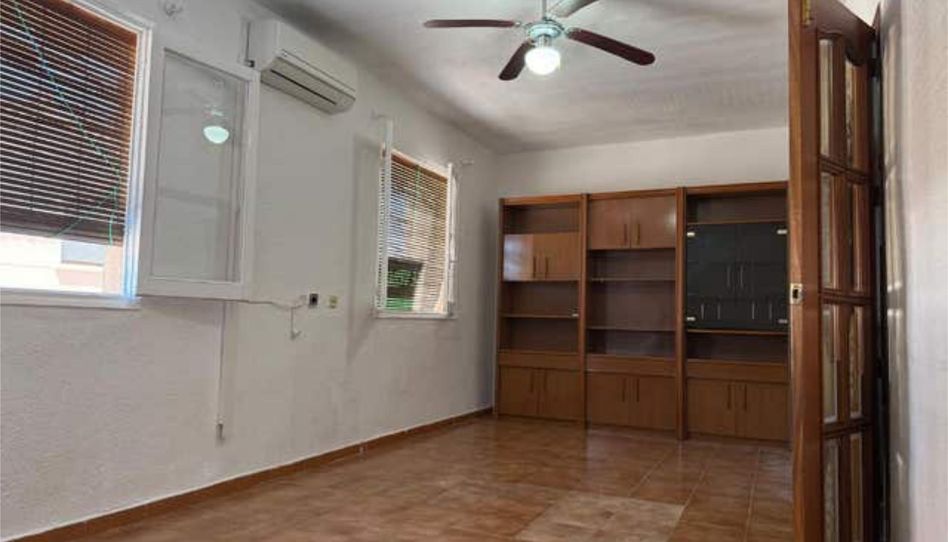 Piso en venta en Catral, Alicante - imagen 1 Foto 1 de Piso en venta en Catral, Alicante
