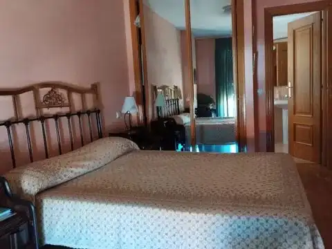 Piso de alquiler en Calle Maestre Juan de Secaduras, 2, Hervencias Habitación de Piso de alquiler en Ávila con Calefacción, Parquet y Terraza