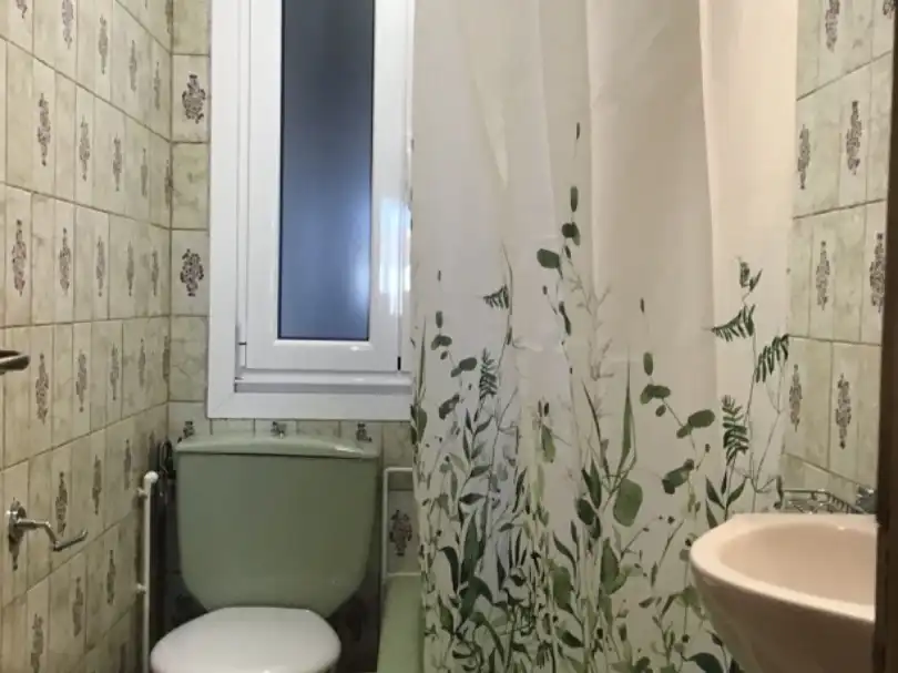 Pis de lloguer a Rúa de San Pedro, 112, Concheiros - Fontiñas Bany de Pis de lloguer en Santiago de Compostela amb Calefacció, Parquet i Moblat