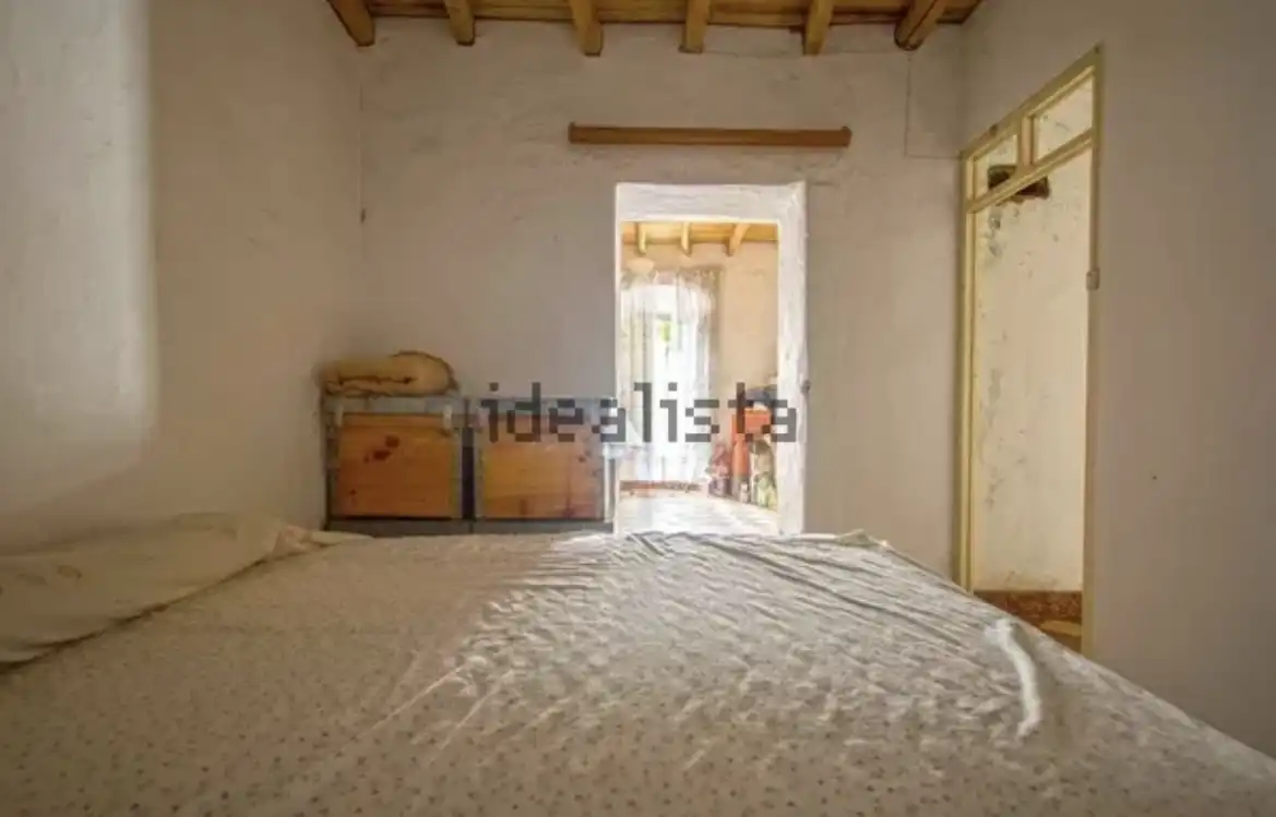 Dormitori de Casa o xalet en venda en Almadén de la Plata amb Terrassa