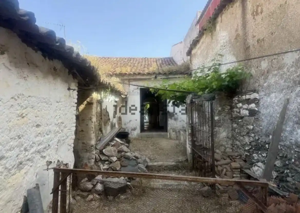 Casa o xalet en venda en Almadén de la Plata amb Terrassa