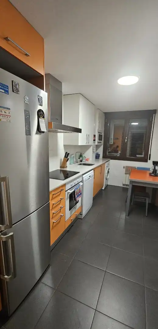 Piso en venta en SO-920, 12, San Leonardo de Yagüe Cocina de Piso en venta en San Leonardo de Yagüe con Calefacción, Parquet y Trastero