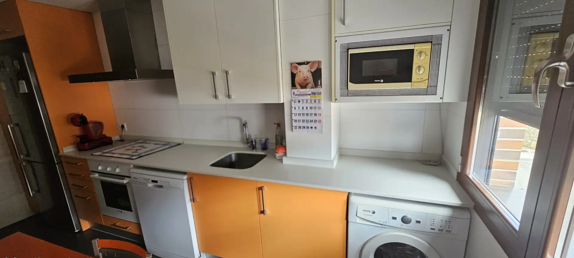Piso en venta en SO-920, 12, San Leonardo de Yagüe Cocina de Piso en venta en San Leonardo de Yagüe con Calefacción, Parquet y Trastero