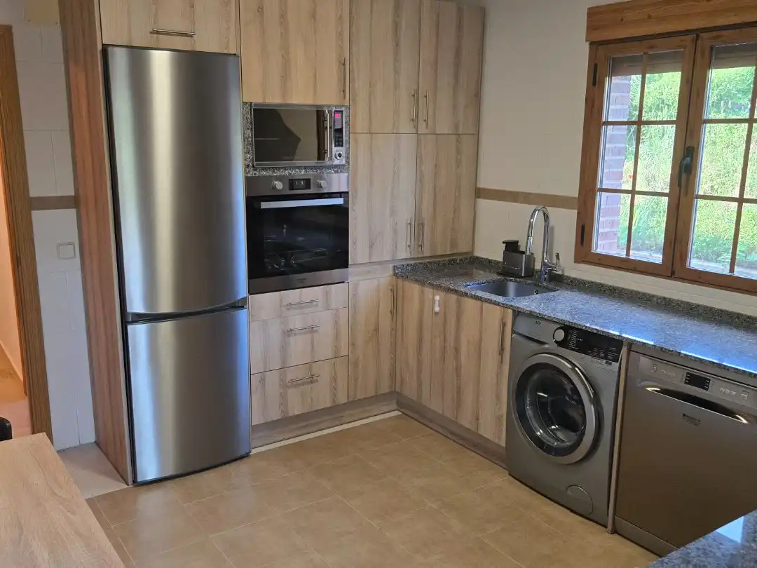 Houses for sale in Calle Coruña, 32, Pedrezuela Kitchen of Houses for sale in Pedrezuela with Air Conditioner, Terrace and Swimming Pool