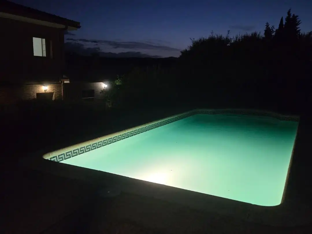 Houses for sale in Calle Coruña, 32, Pedrezuela Swimming pool of Houses for sale in Pedrezuela with Air Conditioner, Terrace and Swimming Pool