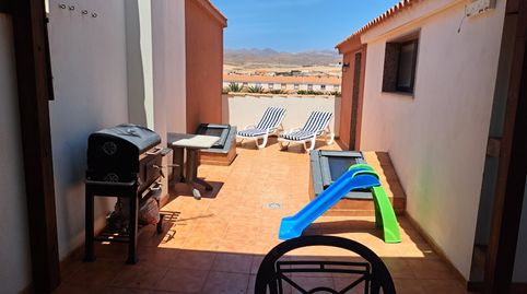 Casa adosada en venta en Calle el Alpende, 47, El Matorral, Puerto del Rosario - imagen 4 Foto 4 de Casa adosada en venta en Calle el Alpende, 47, El Matorral, Puerto del Rosario