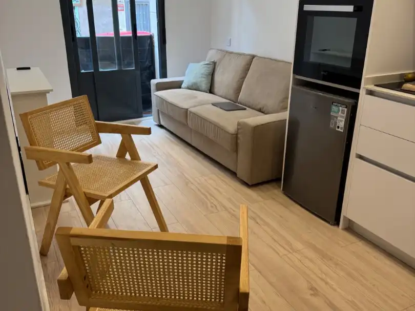 Sala de estar de Piso de alquiler en Madrid con Aire acondicionado, Calefacción y Amueblado