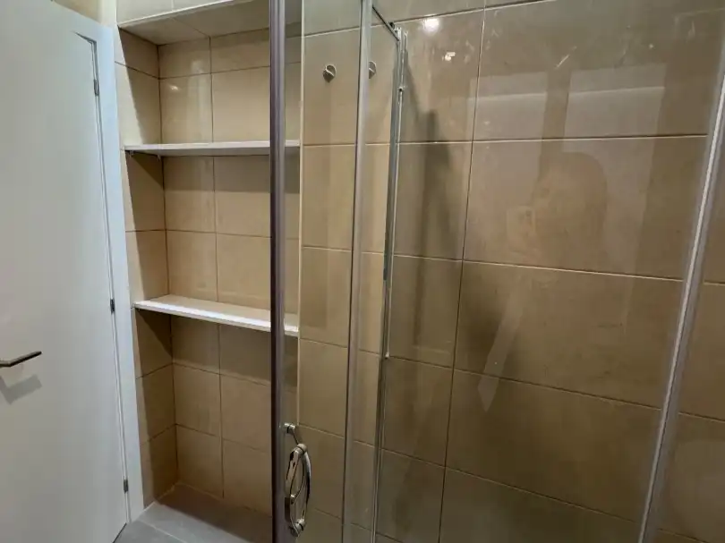 Baño de Piso de alquiler en Madrid con Aire acondicionado, Calefacción y Amueblado