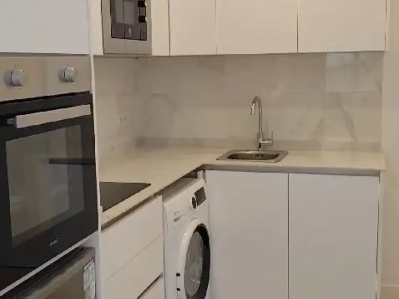 Cocina de Piso de alquiler en Madrid con Aire acondicionado, Calefacción y Amueblado