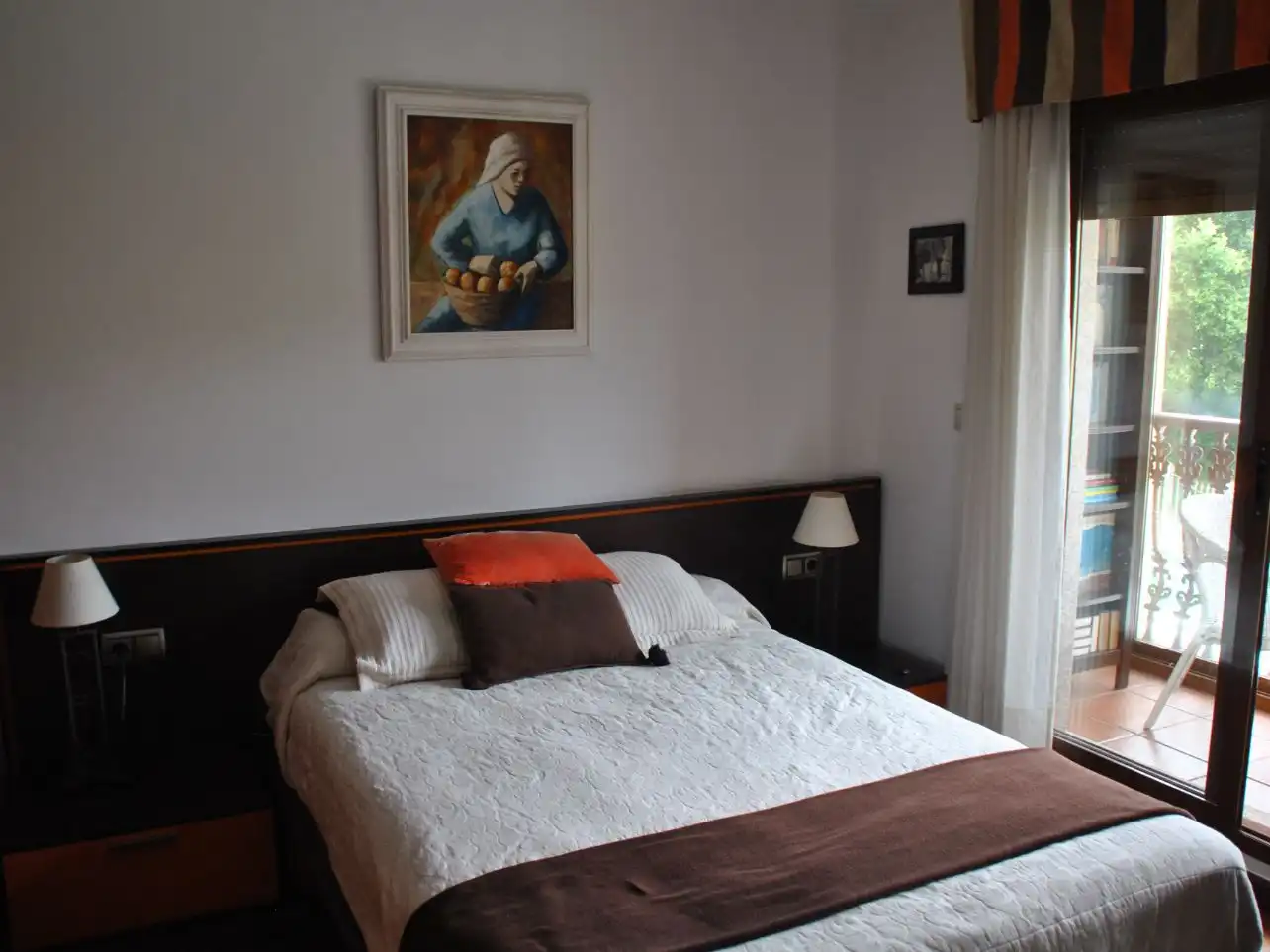 Detached homes for sale in Rúa do Pombal, 2, Darbo Bedroom of Detached homes for sale in Cangas with Private garden, Terrace and Storage room