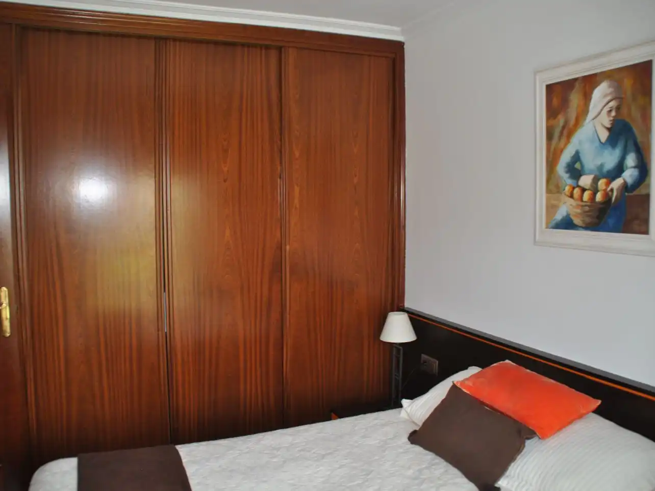 Detached homes for sale in Rúa do Pombal, 2, Darbo Bedroom of Detached homes for sale in Cangas with Private garden, Terrace and Storage room