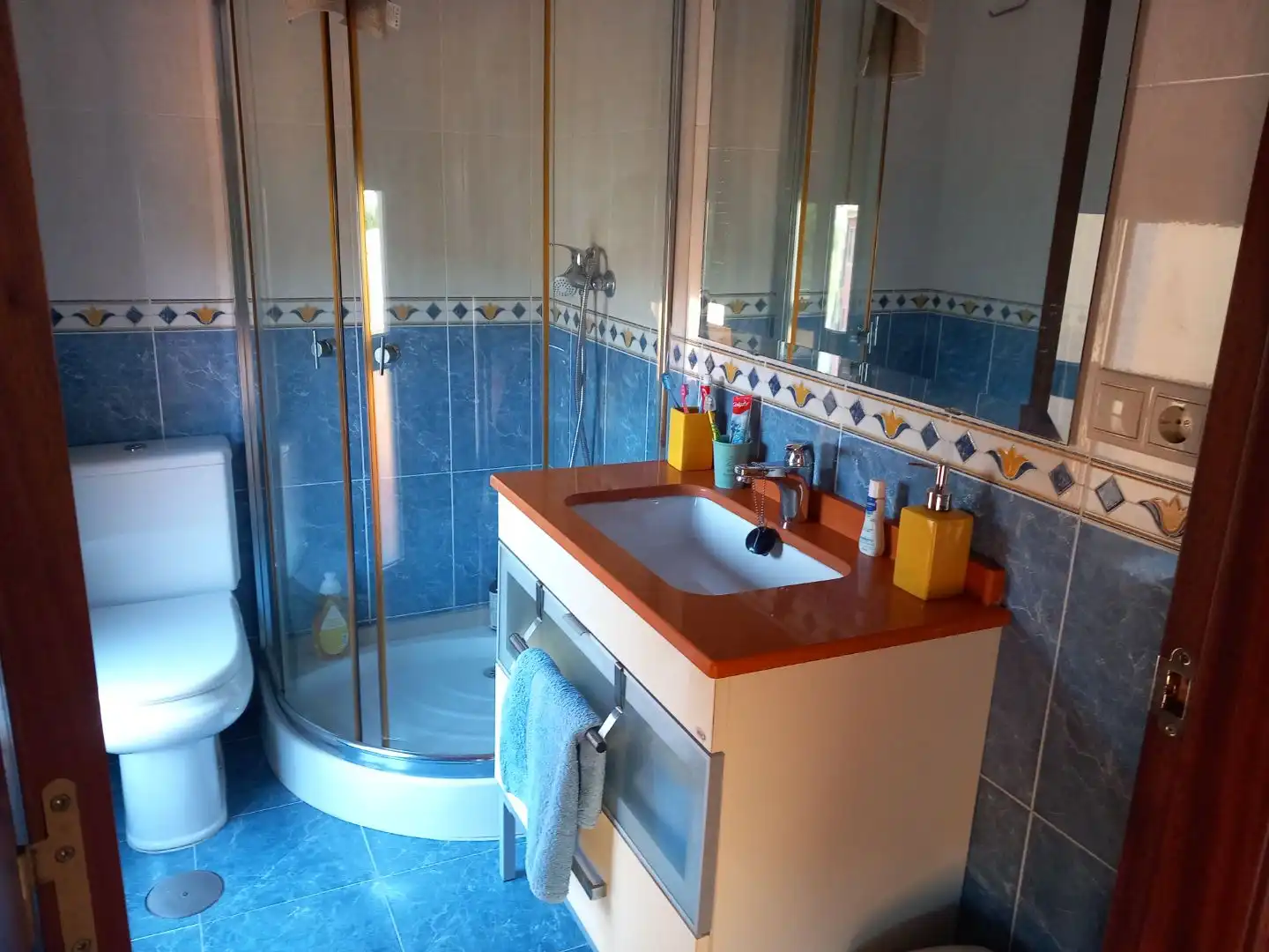 Detached homes for sale in Rúa do Pombal, 2, Darbo Bathroom of Detached homes for sale in Cangas with Private garden, Terrace and Storage room