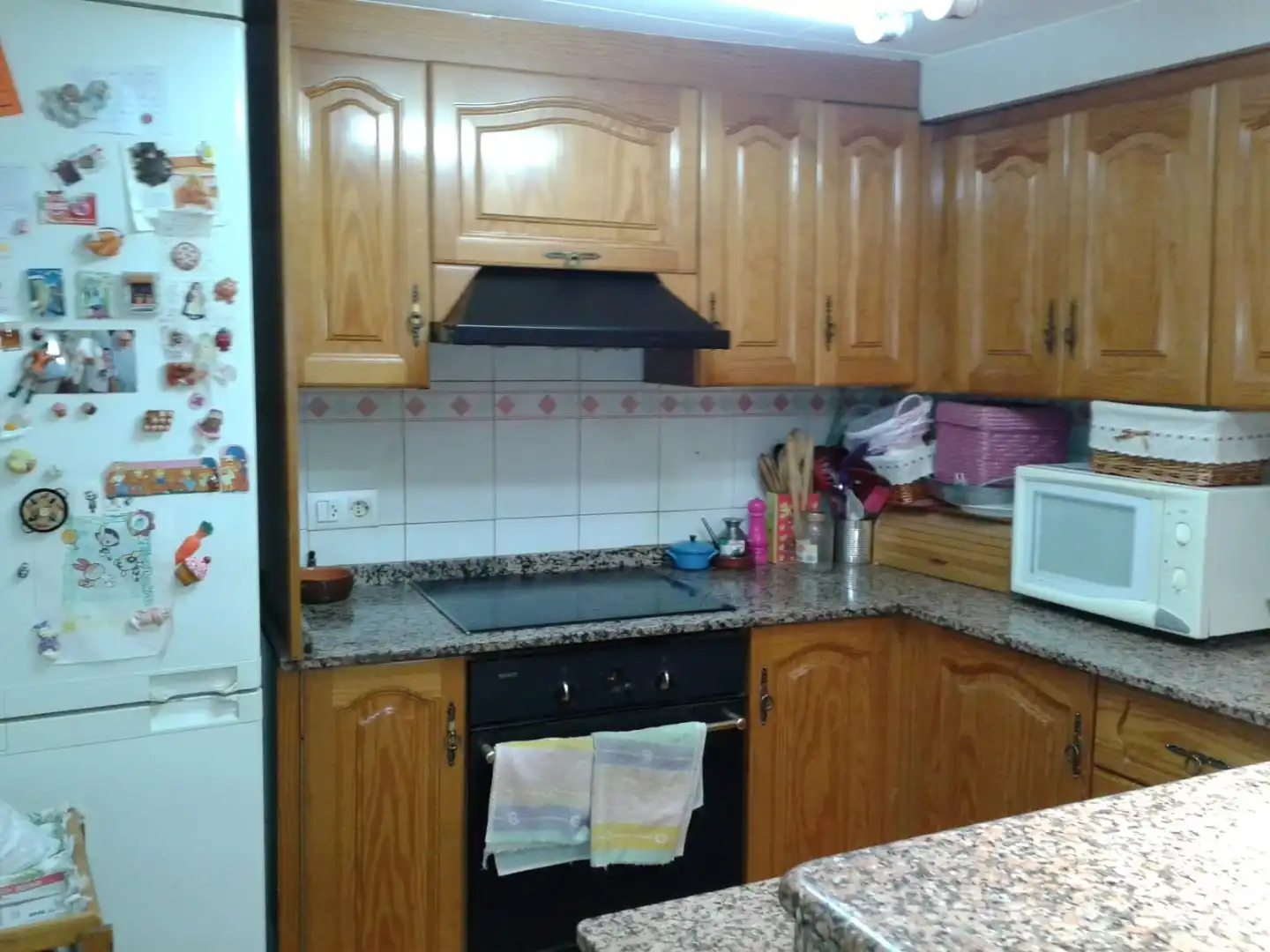 Casa adosada en venda a Calle Carneros, 57, Xàtiva Cuina de Casa adosada en venda en Xàtiva amb Aire condicionat i Terrassa