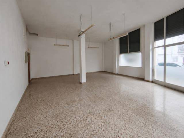 Local comercial en Alquiler en Verín