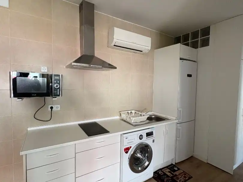 Cocina de Estudio de alquiler en Los Palacios y Villafranca con Aire acondicionado, Calefacción y Parquet
