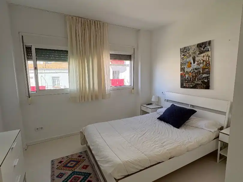 Habitación de Estudio de alquiler en Los Palacios y Villafranca con Aire acondicionado, Calefacción y Parquet