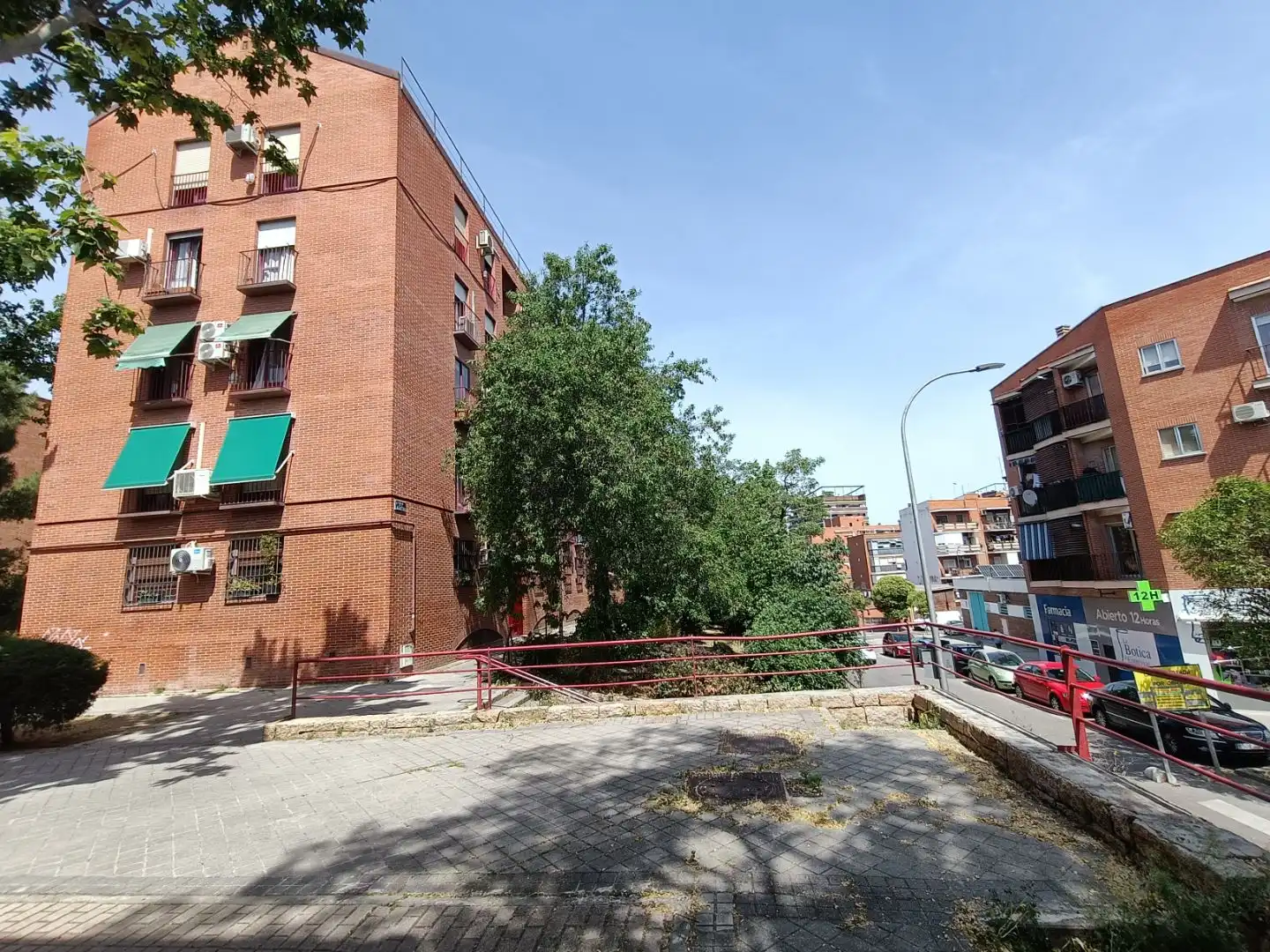 Piso de alquiler en Calle Lagartera, 48, Entrevías Vista exterior de Piso de alquiler en Madrid con Calefacción, Amueblado y Balcón