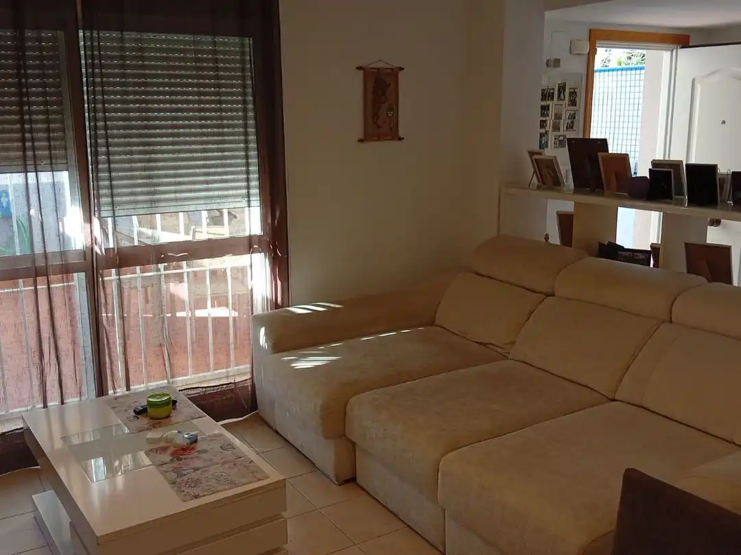 Wohnung zum Verkauf in Calle Ángel Lajarín, 32, Ribera de Molina - Torrealta Wohnzimmer von Wohnung zum Verkauf in Molina de Segura mit Klimaanlage, Terrasse und Möbliert
