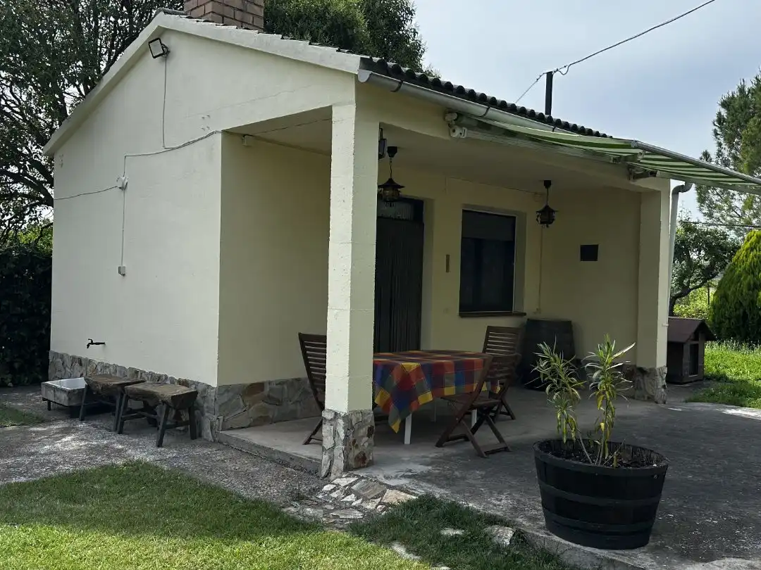 Piso en venta en Calle Pilar Salarrullana, 2, Tricio Terraza de Piso en venta en Tricio con Jardín privado, Piscina y Amueblado