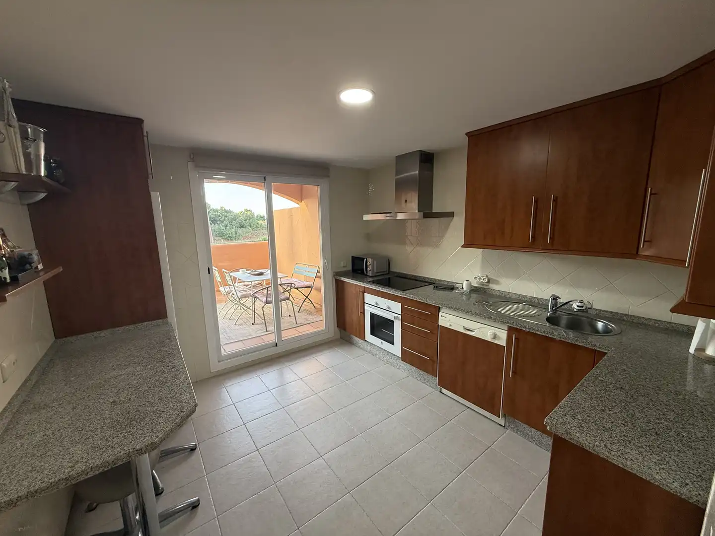 Flat for sale in Calle Lila, 15, Santa María Kitchen of Flat for sale in Marbella with Air Conditioner, Terrace and Swimming Pool