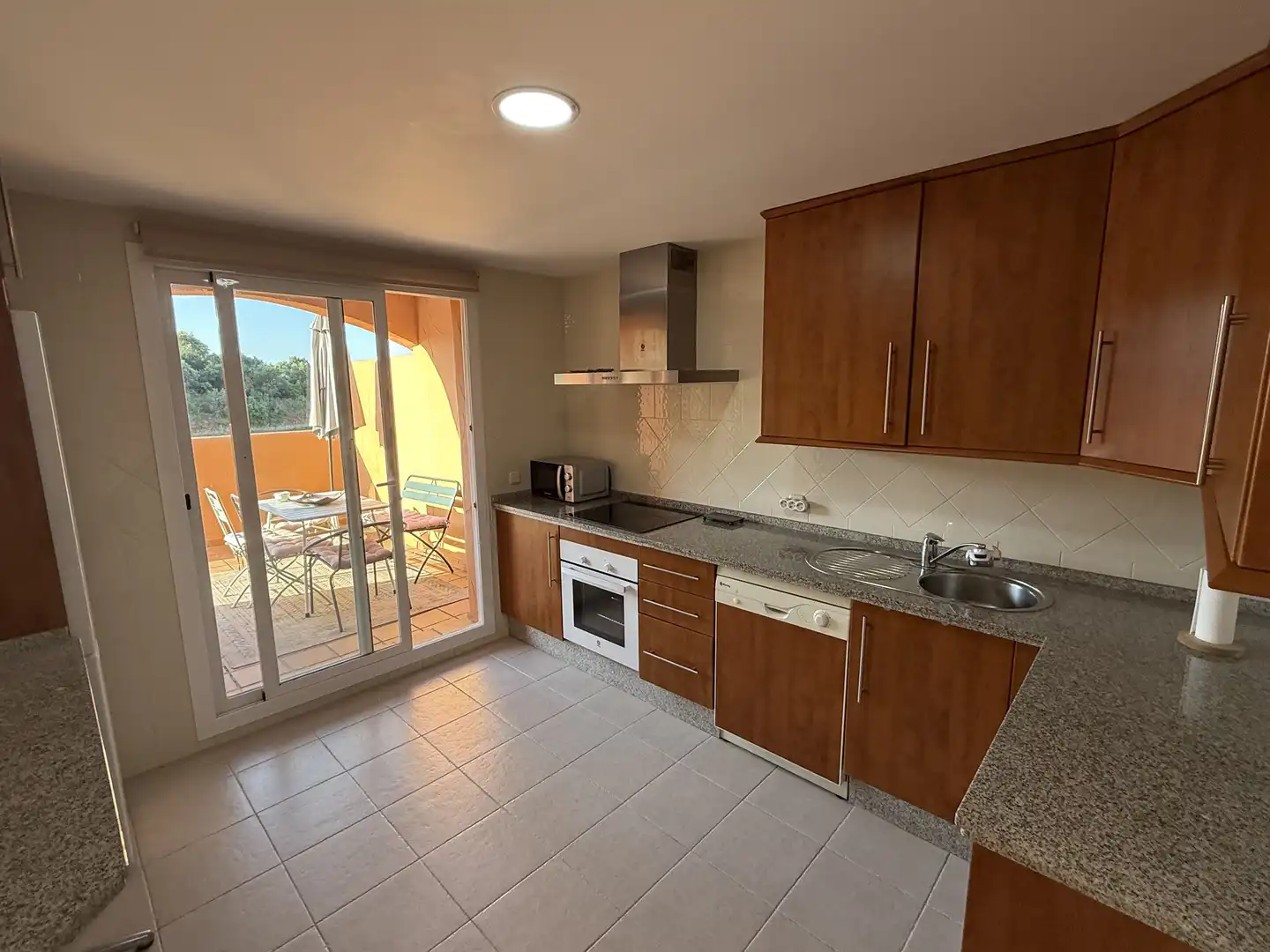 Flat for sale in Calle Lila, 15, Santa María Kitchen of Flat for sale in Marbella with Air Conditioner, Terrace and Swimming Pool