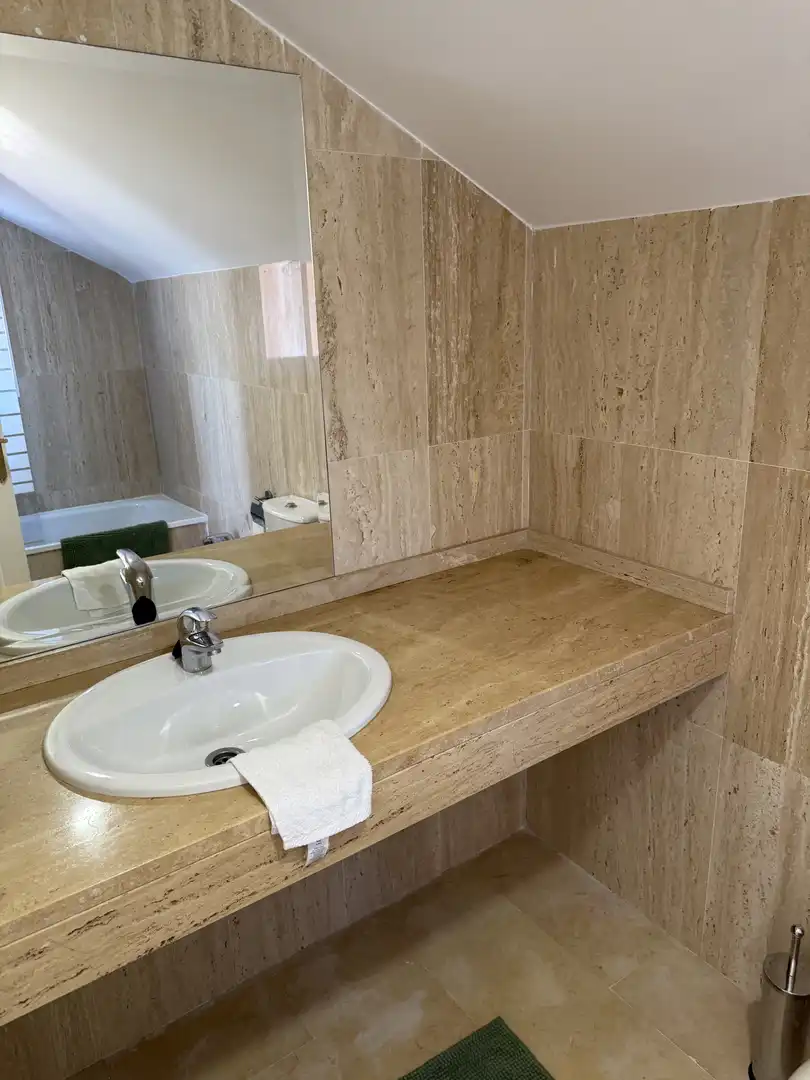 Flat for sale in Calle Lila, 15, Santa María Bathroom of Flat for sale in Marbella with Air Conditioner, Terrace and Swimming Pool