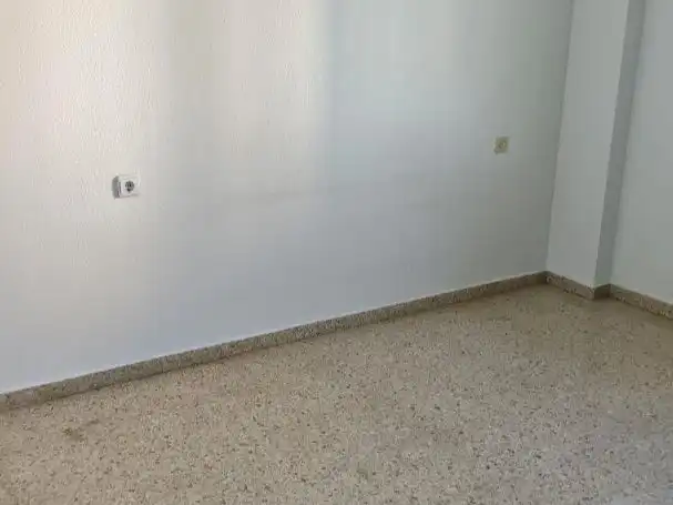 Piso de alquiler en Avenida de Kansas City, 45, San Pablo